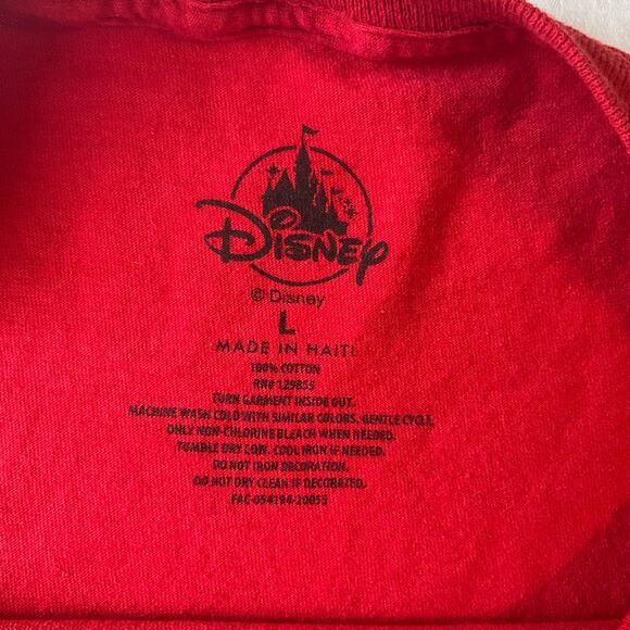 Disney Women’s Short Sleeve T-shirt size L, Red, Mickey & Minnie Mouse - Picture 5 of 7